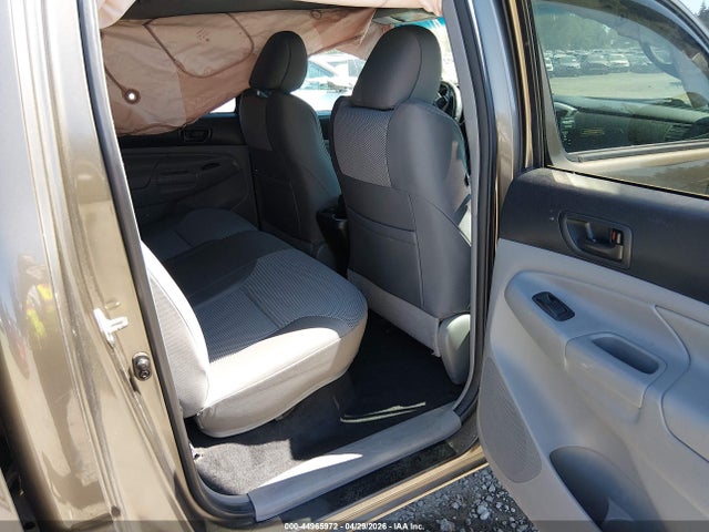 Toyota Tacoma Base V6 2015 3TMLU4EN1FM184898 Image 19