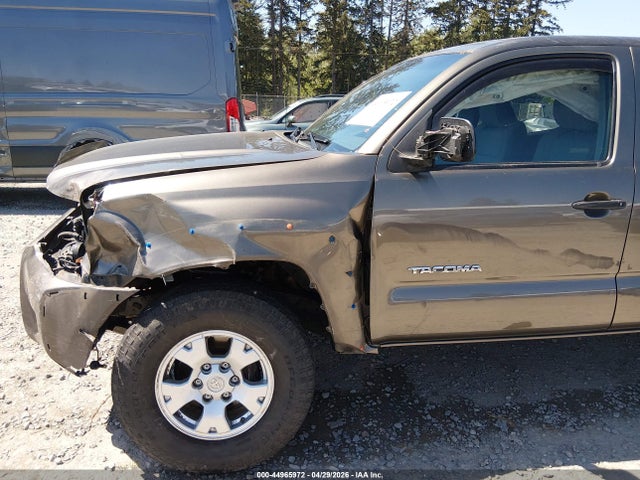 Toyota Tacoma Base V6 2015 3TMLU4EN1FM184898 Image 6