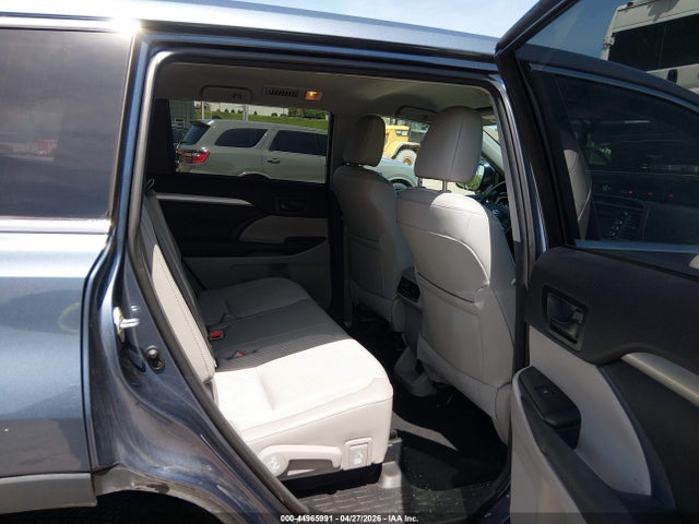 44965991 :رقم المزاد ، 5TDBKRFH5FS203363 vin ، 2015 Toyota Highlander Le/le Plus مزاد بيع