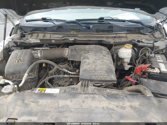 44966007 :رقم المزاد ، 1C6RR7KG0HS766155 vin ، 2017 Ram 1500 Tradesman  4x4 5'7 Box مزاد بيع