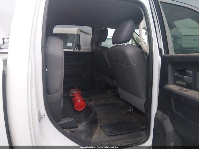44966007 :رقم المزاد ، 1C6RR7KG0HS766155 vin ، 2017 Ram 1500 Tradesman  4x4 5'7 Box مزاد بيع