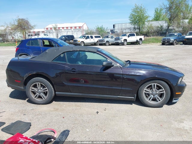2012 Ford Mustang V6 Premium მანქანა იყიდება აუქციონზე, vin: 1ZVBP8EM1C5230620, აუქციონის ნომერი: 44966049