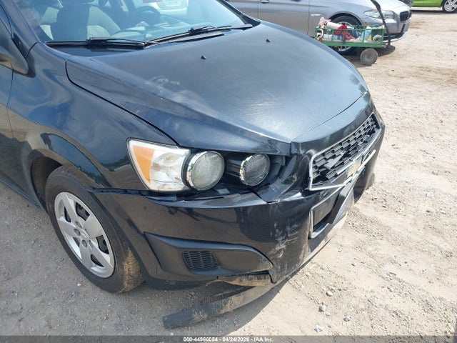 2015 Chevrolet Sonic Ls Auto მანქანა იყიდება აუქციონზე, vin: 1G1JA5SG9F4118647, აუქციონის ნომერი: 44966054