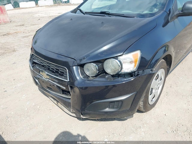 2015 Chevrolet Sonic Ls Auto მანქანა იყიდება აუქციონზე, vin: 1G1JA5SG9F4118647, აუქციონის ნომერი: 44966054