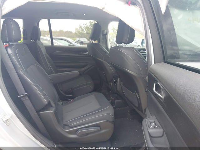 Продаж на аукціоні авто 2023 Jeep Grand Cherokee L Laredo, vin: 1C4RJKAG8P8866214, номер лоту: 44966059