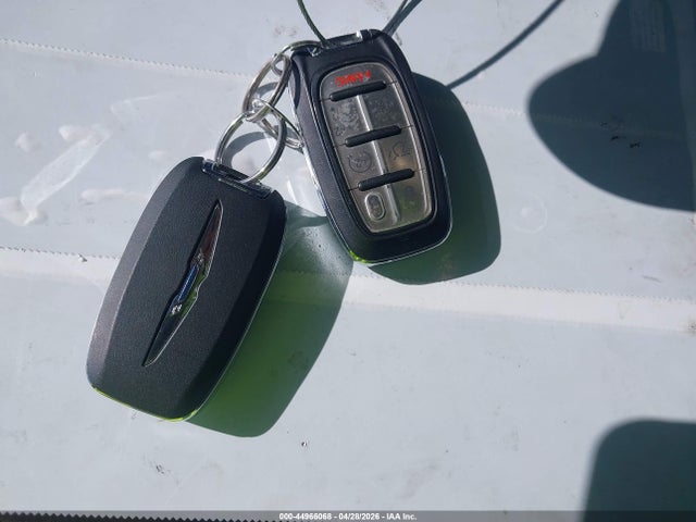 Продаж на аукціоні авто 2021 Chrysler Pacifica Touring L, vin: 2C4RC1BG9MR584392, номер лоту: 44966068