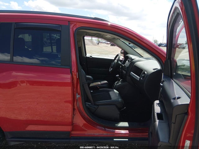 2016 Jeep Compass Sport Se მანქანა იყიდება აუქციონზე, vin: 1C4NJDBBXGD725956, აუქციონის ნომერი: 44966071