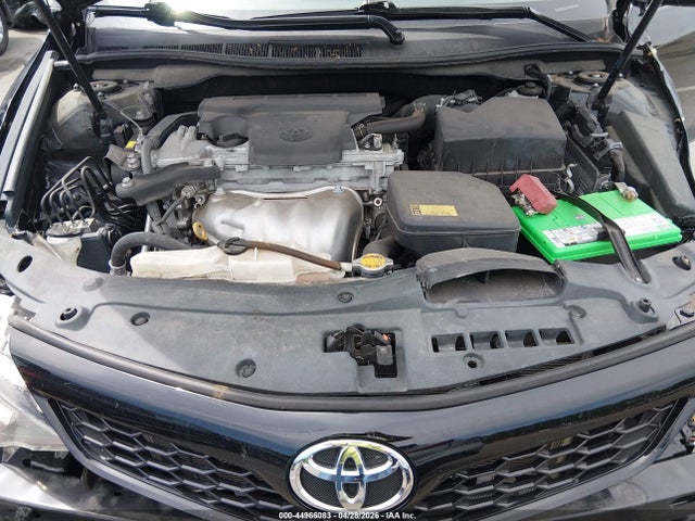 44966083 :رقم المزاد ، 4T1BF1FK1CU160757 vin ، 2012 Toyota Camry Se مزاد بيع