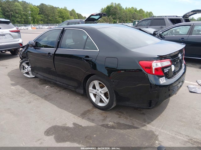 44966083 :رقم المزاد ، 4T1BF1FK1CU160757 vin ، 2012 Toyota Camry Se مزاد بيع
