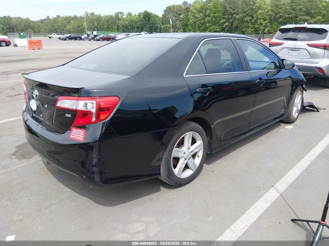 44966083 :رقم المزاد ، 4T1BF1FK1CU160757 vin ، 2012 Toyota Camry Se مزاد بيع