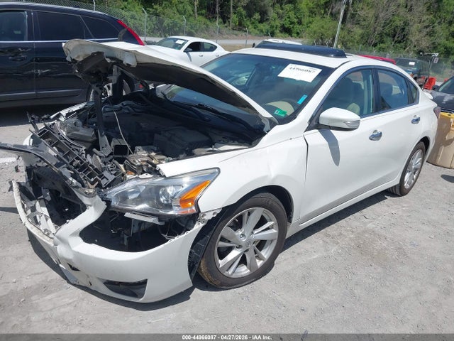 2015 Nissan Altima 2.5 Sl მანქანა იყიდება აუქციონზე, vin: 1N4AL3AP2FN355519, აუქციონის ნომერი: 44966087