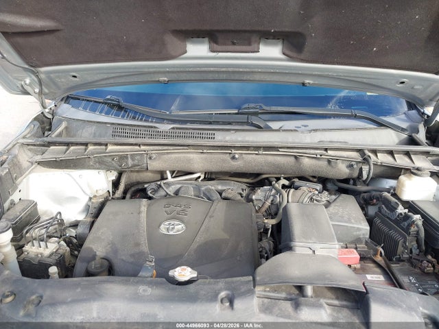 Продажа на аукционе авто 2019 Toyota Highlander Xle, vin: 5TDJZRFH2KS576037, номер лота: 44966093