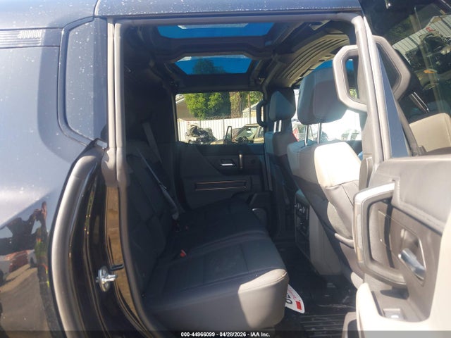 GMC Hummer Ev Suv 2x 2024 1GKB0NDE1RU113929 Image 8