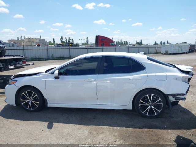 4T1B11HK3KU164545 Toyota CAMRY SE