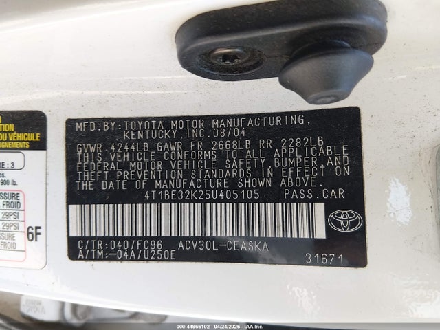 2005 Toyota Camry Se მანქანა იყიდება აუქციონზე, vin: 4T1BE32K25U405105, აუქციონის ნომერი: 44966102