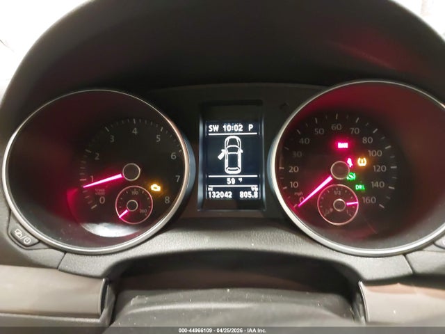 2013 Volkswagen Golf 2.5l 4-door მანქანა იყიდება აუქციონზე, vin: WVWDB7AJ5DW071466, აუქციონის ნომერი: 44966109