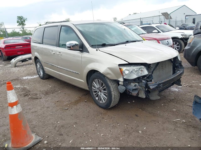 2014 Chrysler Town & Country Touring-l მანქანა იყიდება აუქციონზე, vin: 2C4RC1CG2ER231654, აუქციონის ნომერი: 44966111