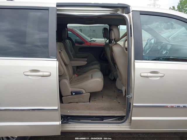 2014 Chrysler Town & Country Touring-l მანქანა იყიდება აუქციონზე, vin: 2C4RC1CG2ER231654, აუქციონის ნომერი: 44966111