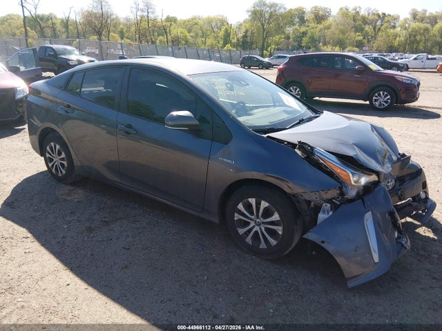 Продажа на аукционе авто 2022 Toyota Prius Xle Awd-e, vin: JTDL9MFU5N3041024, номер лота: 44966112