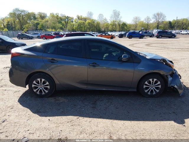 Продажа на аукционе авто 2022 Toyota Prius Xle Awd-e, vin: JTDL9MFU5N3041024, номер лота: 44966112