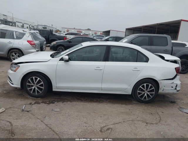 Aukcja sprzedaży 2017 Volkswagen Jetta 1.4t Se, vin: 3VWDB7AJ3HM414553, numer aukcji: 44966138