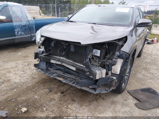 Toyota Highlander Xle 2017 5TDJZRFH3HS512565 Image 6
