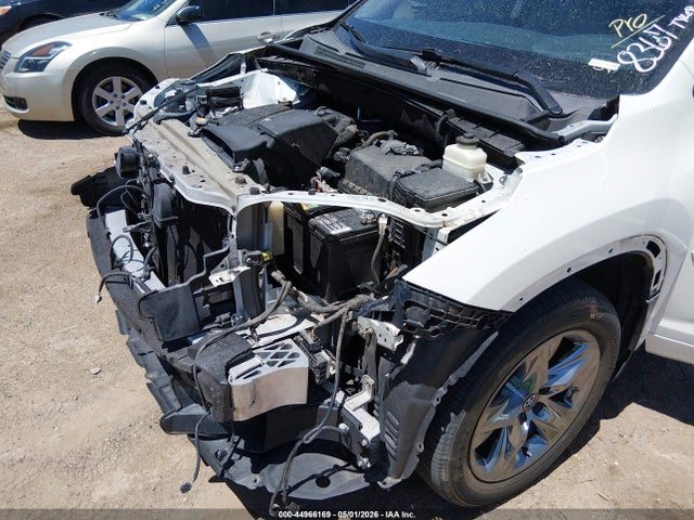 Toyota Highlander Limited Platinum 2017 5TDDZRFH1HS454579 Image 6