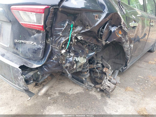 44966173 :رقم المزاد ، 4S3GTAT60M3701783 vin ، 2021 Subaru Impreza Limited 5-door مزاد بيع