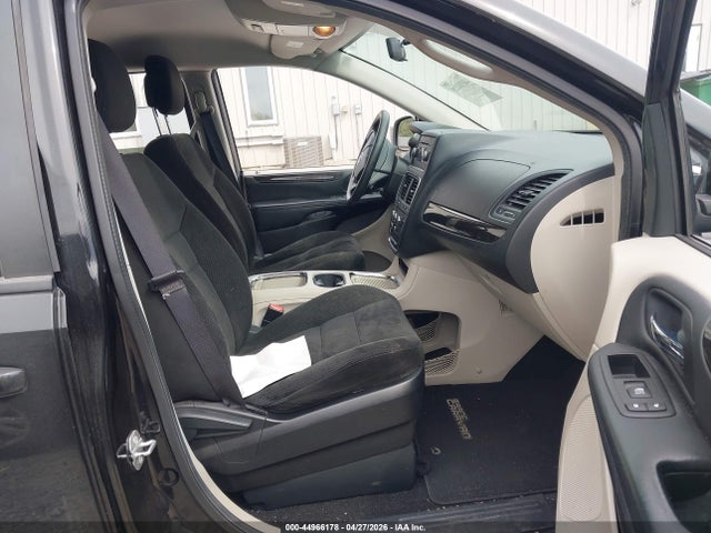 Продажа на аукционе авто 2015 Dodge Grand Caravan Sxt, vin: 2C4RDGCG8FR738009, номер лота: 44966178