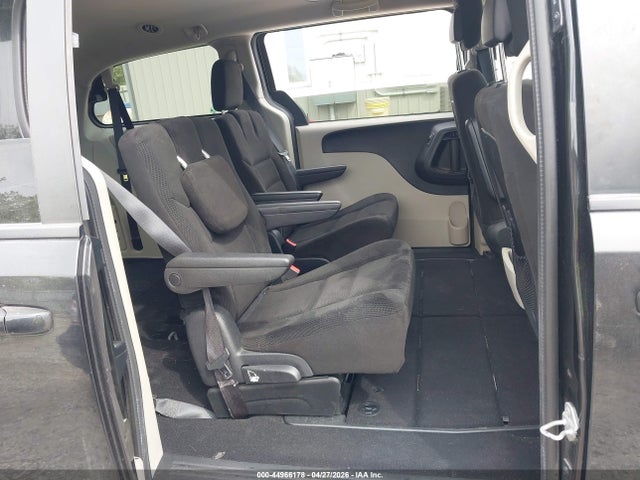 Продажа на аукционе авто 2015 Dodge Grand Caravan Sxt, vin: 2C4RDGCG8FR738009, номер лота: 44966178