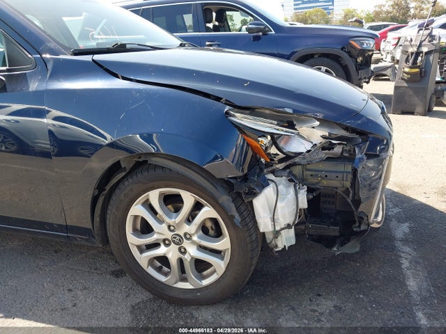 3MYDLBYV3HY188259 Toyota YARIS IA