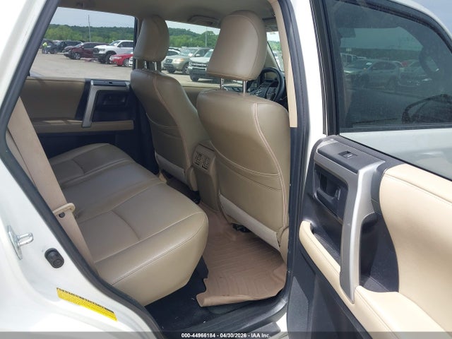 44966184 :رقم المزاد ، JTEBU5JR6C5107046 vin ، 2012 Toyota 4runner Sr5 مزاد بيع