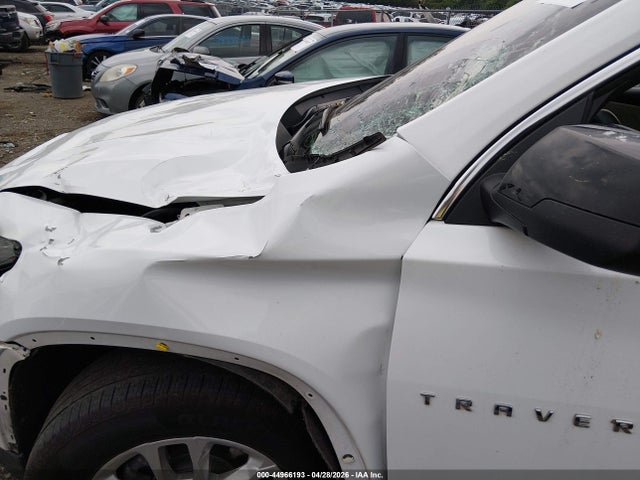 Продаж на аукціоні авто 2022 Chevrolet Traverse Fwd Ls, vin: 1GNERFKW0NJ178466, номер лоту: 44966193