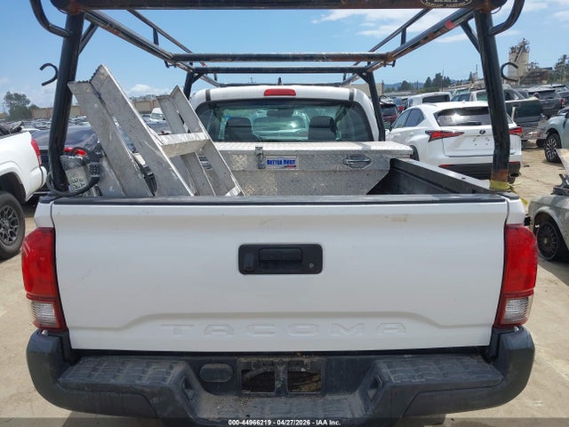 5TFRX5GN5JX106468 Toyota Tacoma Sr