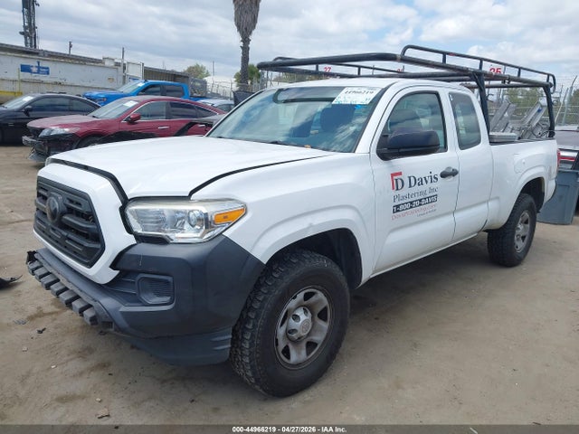 5TFRX5GN5JX106468 Toyota Tacoma Sr