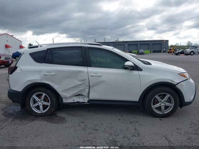 Продаж на аукціоні авто 2015 Toyota Rav4 Xle, vin: JTMWFREV2FJ053366, номер лоту: 44966236
