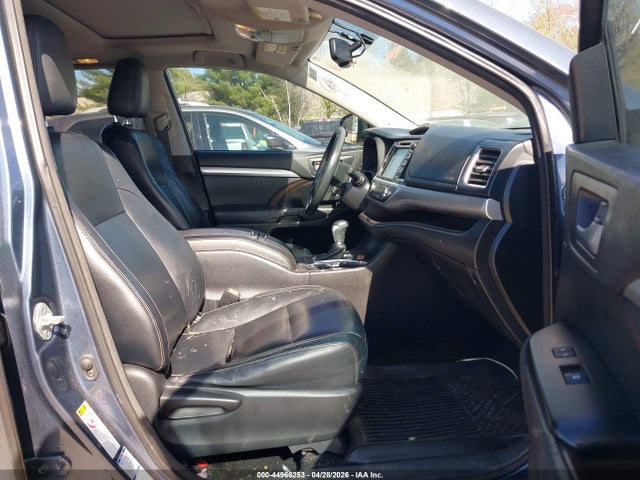 Продажа на аукционе авто 2014 Toyota Highlander Xle V6, vin: 5TDJKRFH5ES024167, номер лота: 44966253