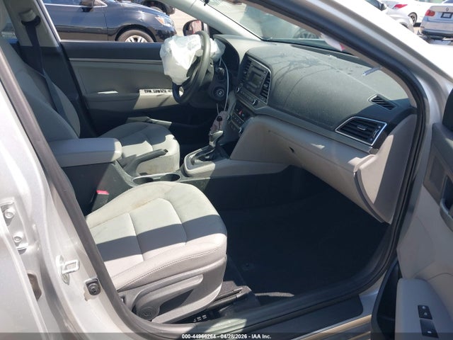 Продаж на аукціоні авто 2018 Hyundai Elantra Se, vin: 5NPD74LF0JH219162, номер лоту: 44966264