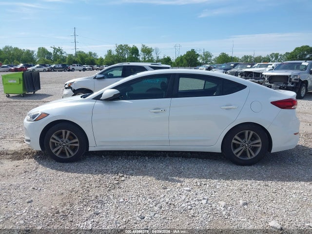 Продаж на аукціоні авто 2018 Hyundai Elantra Value Edition, vin: 5NPD84LF5JH269665, номер лоту: 44966279
