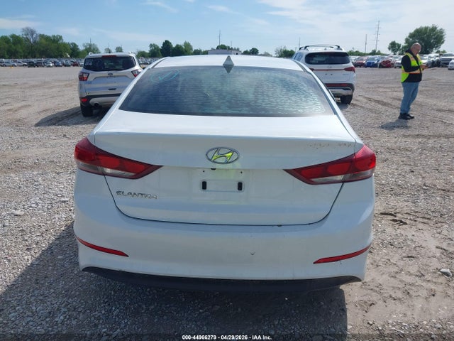 Продаж на аукціоні авто 2018 Hyundai Elantra Value Edition, vin: 5NPD84LF5JH269665, номер лоту: 44966279