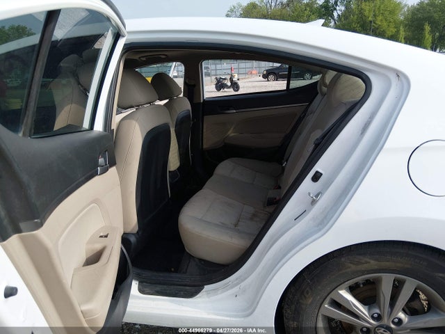 Продаж на аукціоні авто 2018 Hyundai Elantra Value Edition, vin: 5NPD84LF5JH269665, номер лоту: 44966279