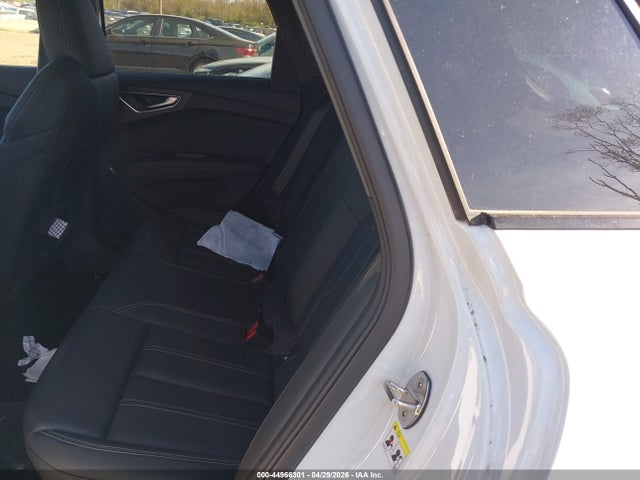 Продажа на аукционе авто 2022 Audi Q4 E-tron Prestige 50 Quattro, vin: WA1M2BFZ1NP047656, номер лота: 44966301