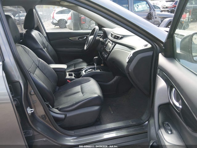 5N1AT2MV7FC795905 Nissan Rogue Sl