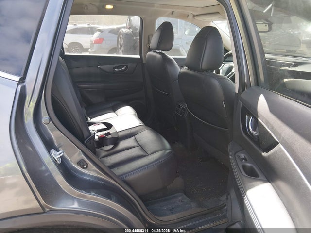 5N1AT2MV7FC795905 Nissan Rogue Sl