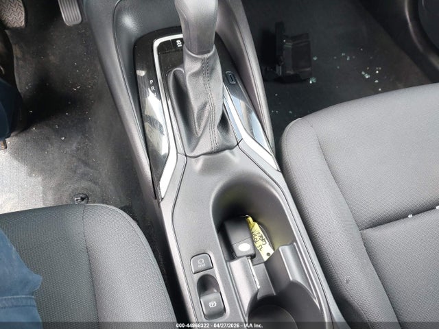 5YFB4MDE7SP269731 Toyota COROLLA LE
