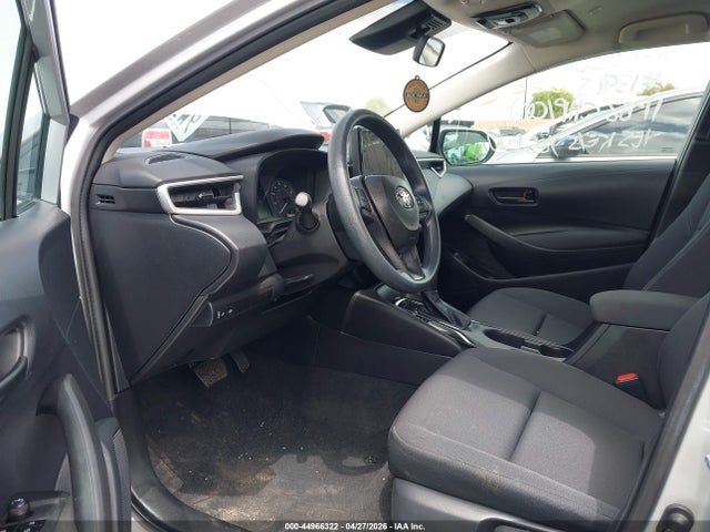 5YFB4MDE7SP269731 Toyota COROLLA LE