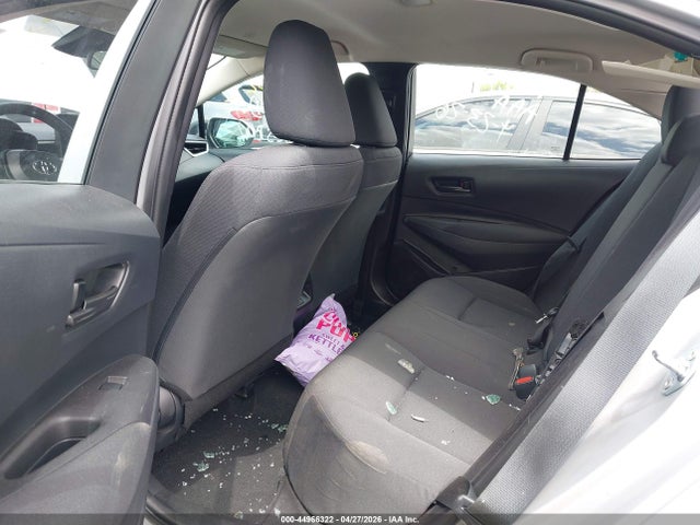 5YFB4MDE7SP269731 Toyota COROLLA LE