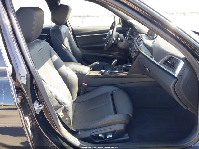 Aukcja sprzedaży 2016 Bmw 328i, vin: WBA8E9G55GNT86712, numer aukcji: 44966339