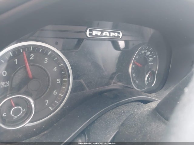 Продажа на аукционе авто 2019 Ram 1500 Laramie  4x4 5'7 Box, vin: 1C6SRFJT9KN764808, номер лота: 44966342