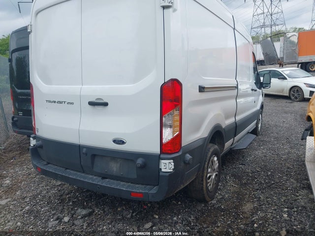 Ford Transit-250 2017 1FTYR2CM3HKA16342 Image 4